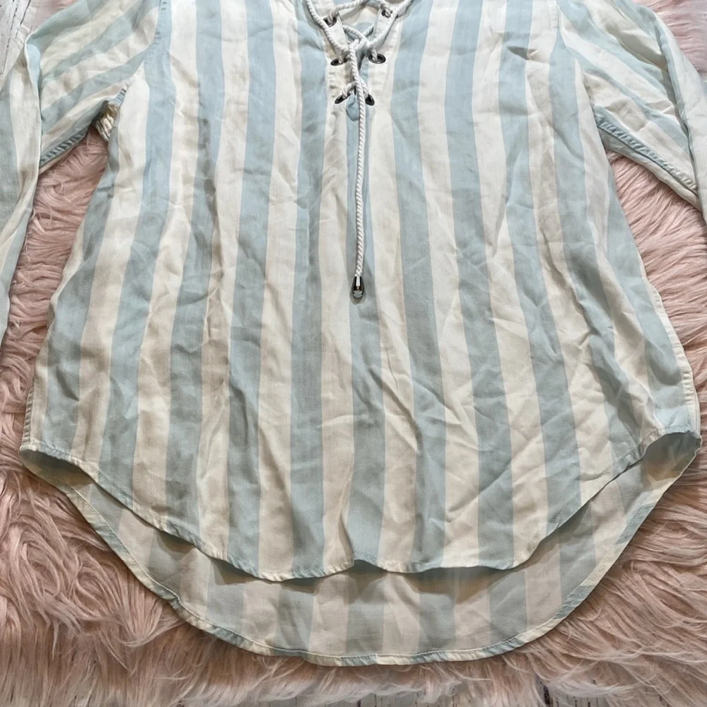Rails Utility Blue White Tie Front Stripe Blouse sz S - Picture 6 of 9